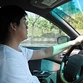 2009.10.14 認真開車的豬爸！