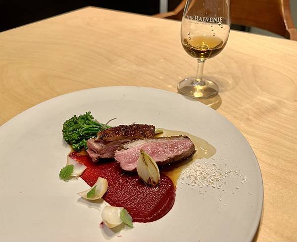 [食記] 西區 滿堂 Le plein 米其林推薦 我也推! 