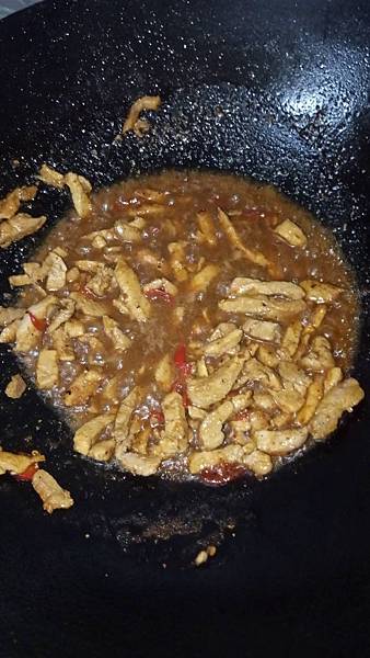 20180525沙茶炒豬柳 (7) 20180525沙茶炒豬柳 (7)