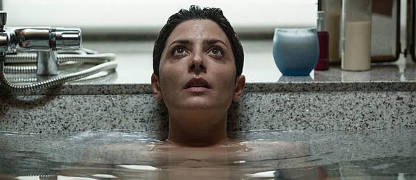 the-invisible-guest-mit-barbara-lennie-2.jpg the-invisible-guest-mit-barbara-lennie-2.jpg