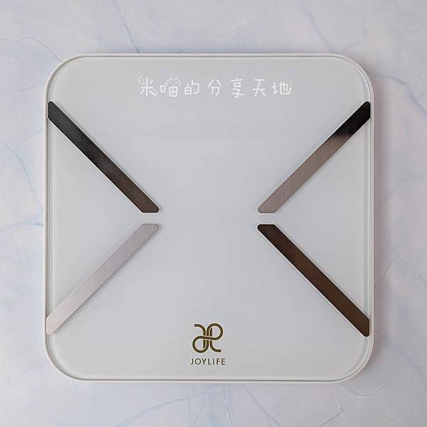 [開箱] 藍芽體重體脂計 / 分享健康