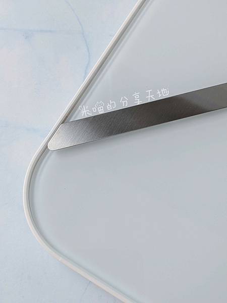 [開箱] 藍芽體重體脂計 / 分享健康