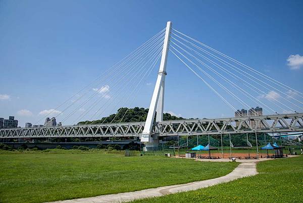 安坑輕軌路線, 安坑輕軌景點, 安坑輕軌接駁車, 安坑輕軌房價, 安坑輕軌通車時間, 安坑輕軌通車嘉年華 安坑輕軌路線, 安坑輕軌景點, 安坑輕軌接駁車, 安坑輕軌房價, 安坑輕軌通車時間, 安坑輕軌通車嘉年華