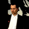 GaryOldman - Basquiat (1996) 4.jpg