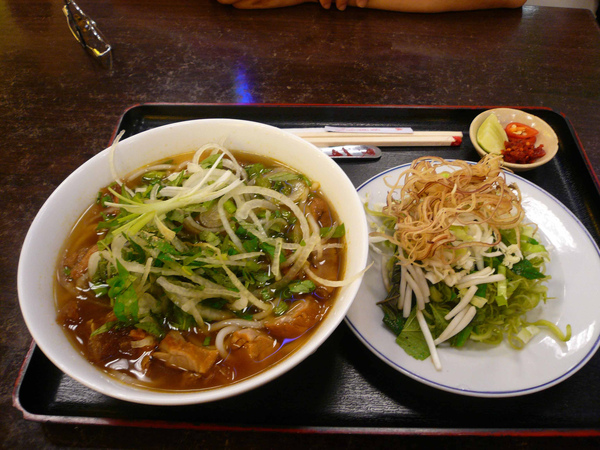 D5-05-001 午餐 百貨公司.JPG