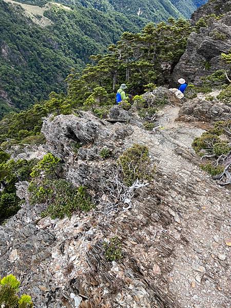 LINE_ALBUM_D2_220629_82.jpg