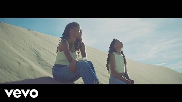 Chloe x Halle - Fall.jpg Chloe x Halle - Fall.jpg