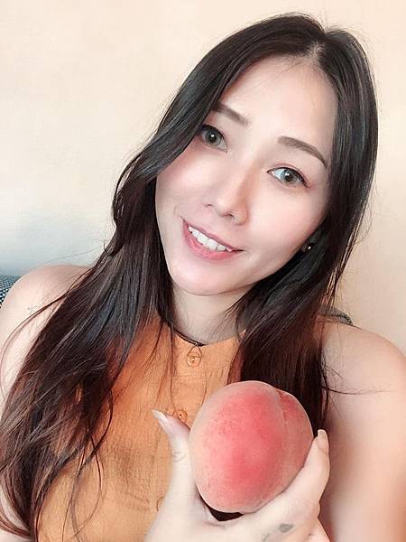 黃金期貨手續費 康和期貨李思儀 期貨女王 海期手續費 GC期貨手續費 黃金期貨手續費 小黃金期貨手續費 黃金期貨開戶 黃金期貨投資 黃金投資 黃金開戶 買賣黃金