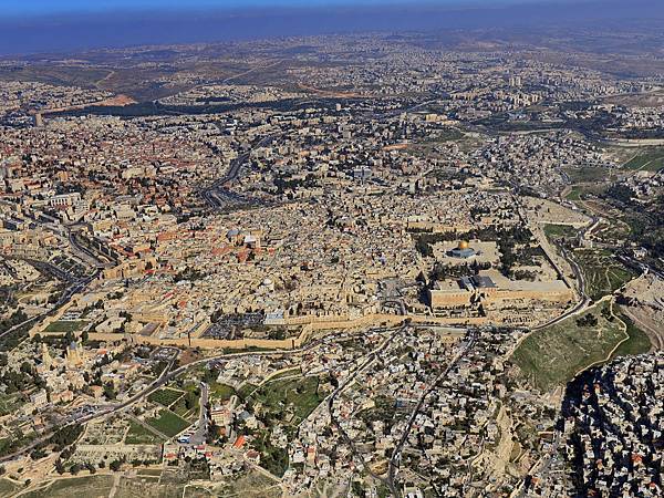 JERUSALEM_THE_OLD_CITY_&_THE_TEMPLE_MOUNT.jpg