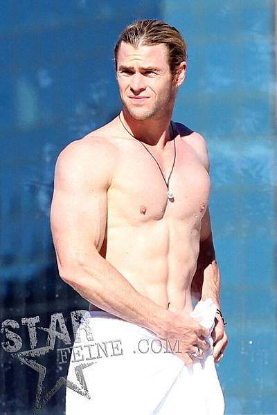 Chris-Hemsworth-