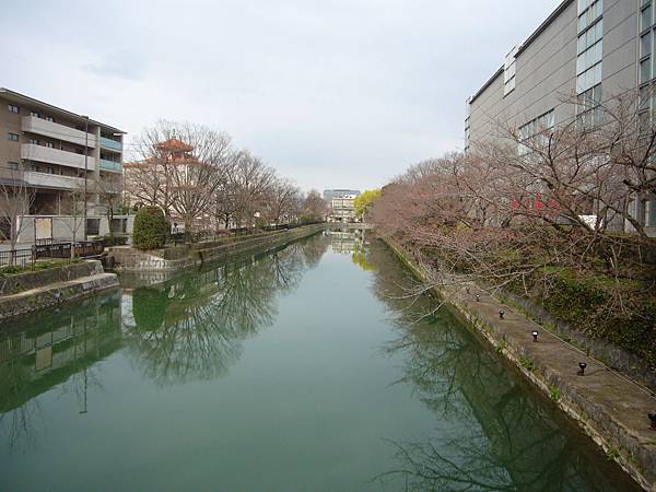 平安神宮外