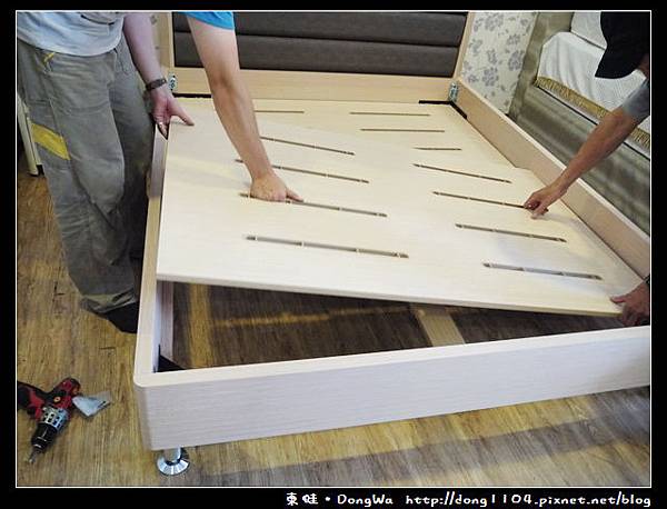 【居家生活】悅夢床墊。日興木業。實木貼皮架高式床架組