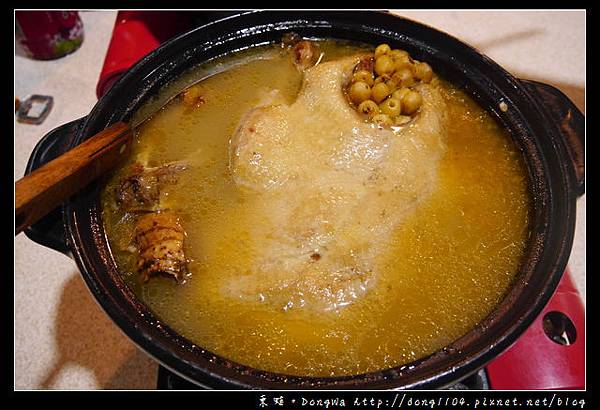 【中壢食記】母親節桌菜大餐|白鯧米粉湯|廣德平價海鮮餐廳中美店