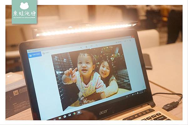 【筆電燈推薦】BenQ ScreenBar Lite 筆電智能掛燈 輕巧便攜 螢幕鍵盤零反光