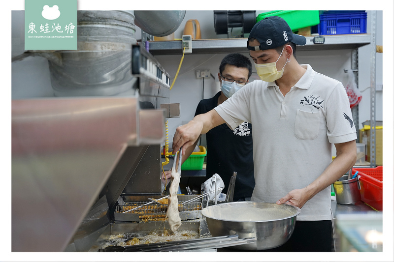 【台中逢甲夜市雞排推薦】超人氣雞排專賣 超多汁鹽酥菇 天使雞排逢大店