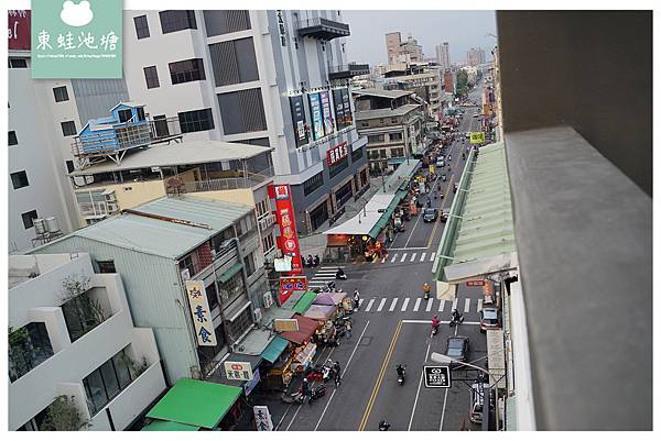 【台中忠孝夜市住宿飯店推薦】忠孝路觀光夜市中心點 台中火車站五分鐘車程 Trans Inn 傳思文旅