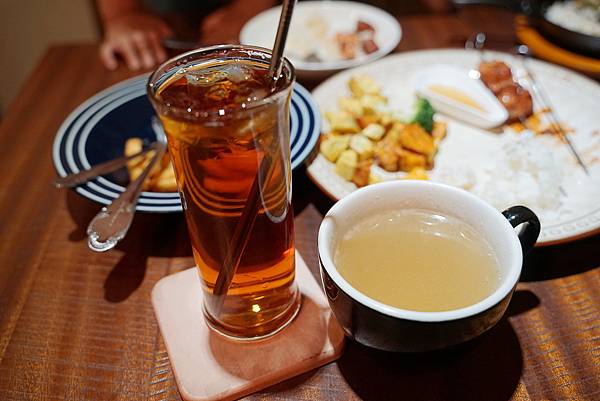 【內壢異國料理推薦】美味菲式料理 菲律賓米其林美食 饗入菲菲