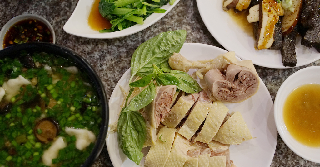 [食記]  美味湯頭麵疙瘩+鴨肉切盤 懶得煮客家麵