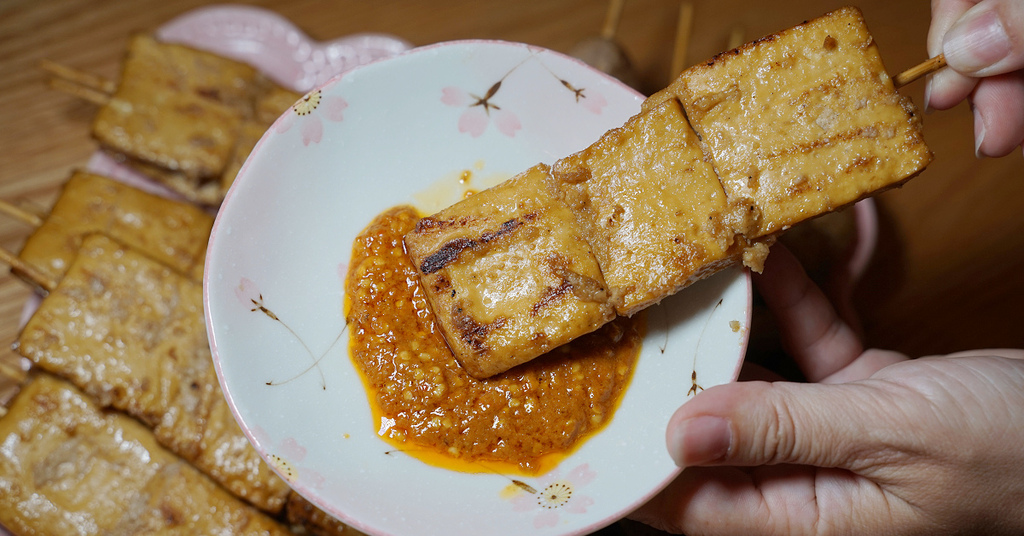 [食記] 桃園龍岡宵夜 龍岡隱藏版炭烤豆干哥