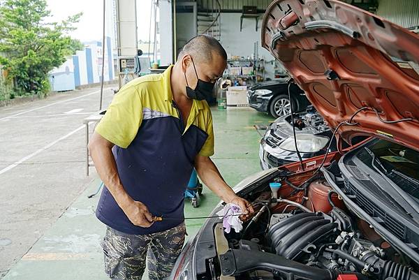 【屏東潮州汽車保養廠推薦】潮州鎮限定代客牽車保養驗車 大小型車定期檢驗好選擇 皇傑汽車檢驗廠