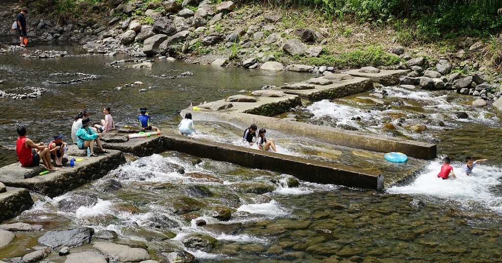 [旅遊] 唯一合法公告開放溪流戲水區 宇內溪戲水