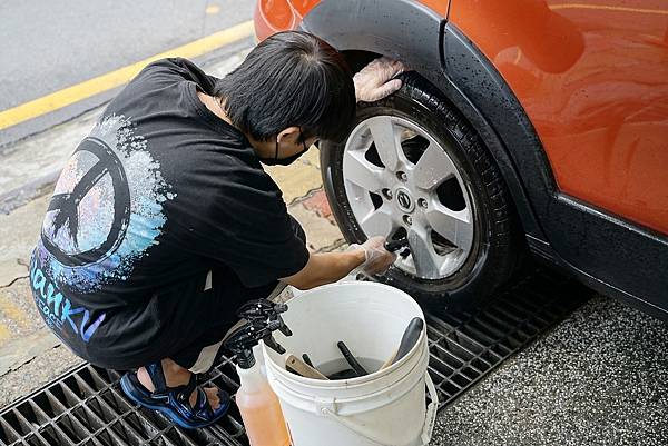 【板橋洗車打蠟鍍膜推薦】單層鍍膜3980元 鍍膜會員洗車只要100元 GO汽車美容