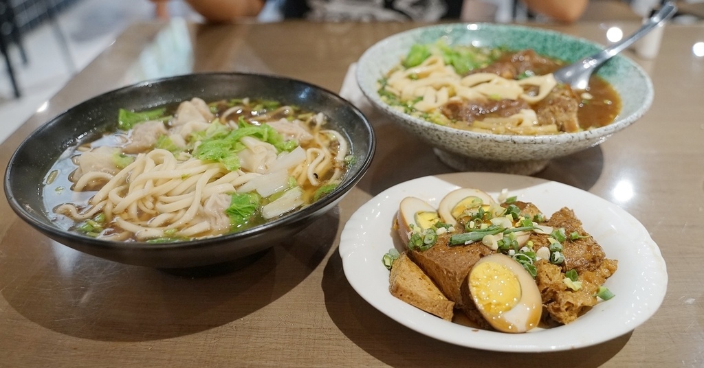 [食記] 中壢青埔半筋半肉麵 楊記牛肉麵