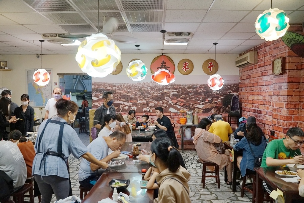 【中壢龍岡米干店推薦】餐點種類選擇多 好吃必點炸豌豆片 忠貞雲鄉米干本店