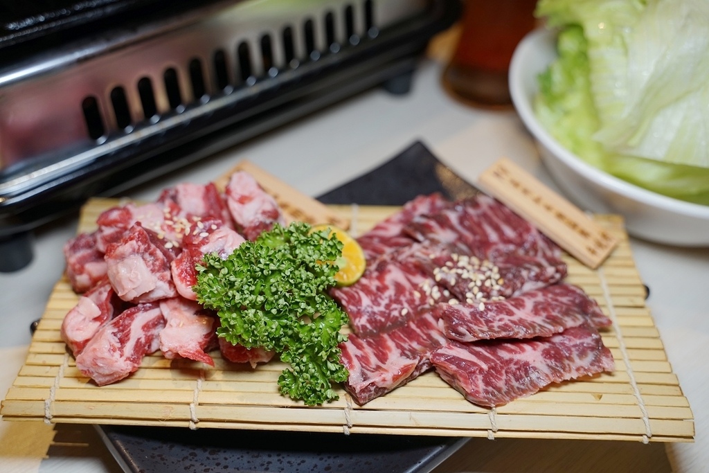 【新店燒肉推薦】高CP值和牛豪華雙人餐 新店聚餐好選擇 牛燒肉Yakiniku