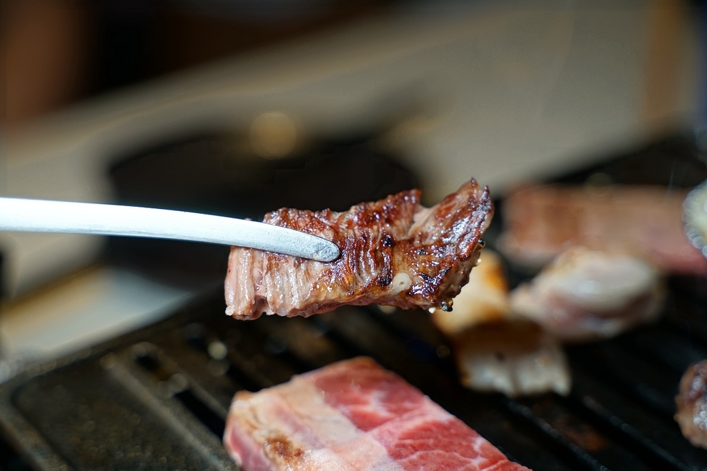 【新店燒肉推薦】高CP值和牛豪華雙人餐 新店聚餐好選擇 牛燒肉Yakiniku