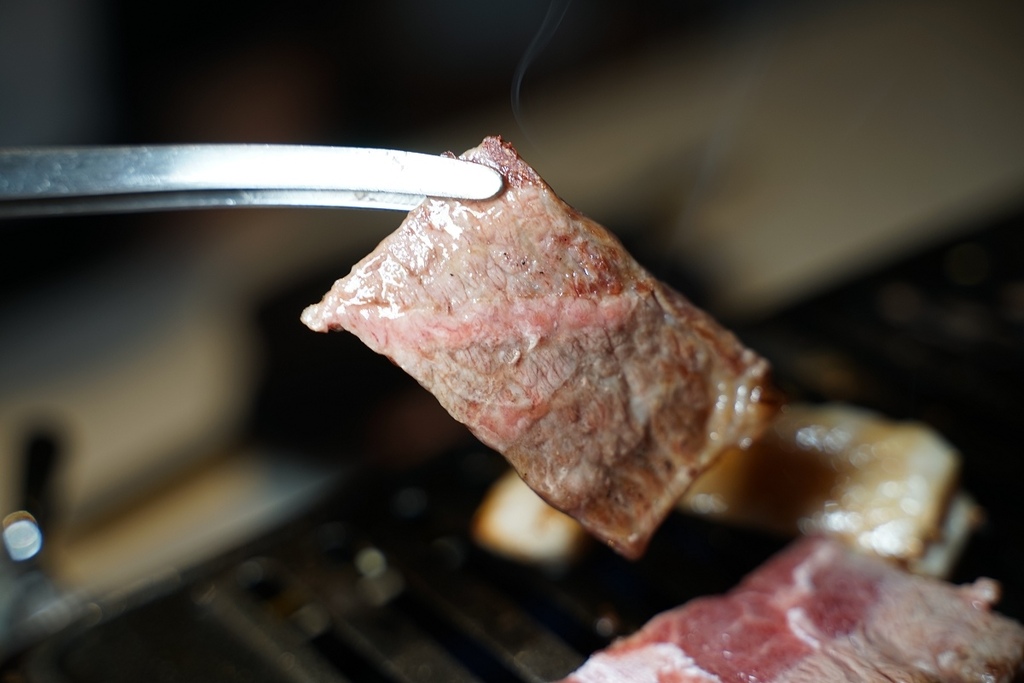 【新店燒肉推薦】高CP值和牛豪華雙人餐 新店聚餐好選擇 牛燒肉Yakiniku