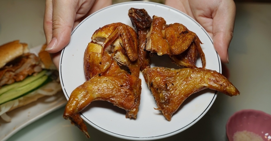 [心得] 內壢越南料理 烤小鳥/現滴咖啡 月香小館