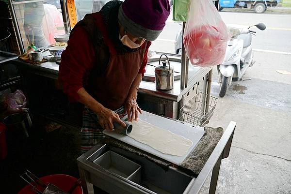 【中壢素食推薦】現點現擀現切現煮書香手工素食麵 好吃美味香椿手工麵 義民路和平素食