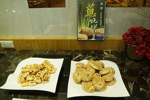 【宜蘭礁溪吃到飽餐廳推薦】宜蘭在地特色好食材 每日手工製作甜點 享享自助百匯