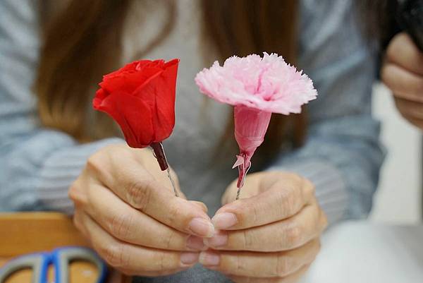 【中壢永生花藝教室推薦】日本AUBE協會認定海外合格教室 母親節鈔票蛋糕手作DIY體驗 花皇后花藝手作設計