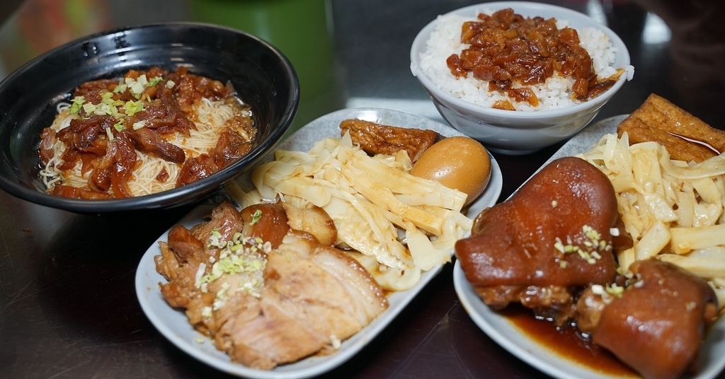 [食記] 桃園內壢閏月送豬腳添壽 好運來豬腳