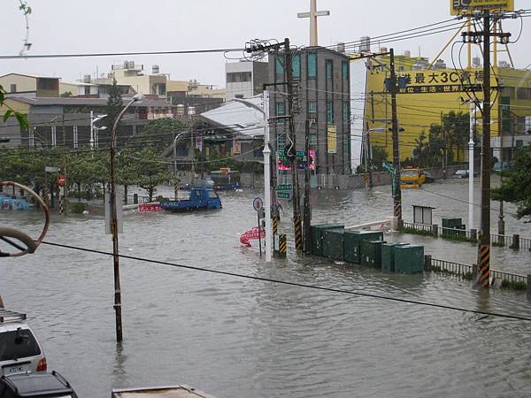 2009/8/8莫拉克颱風造成東港大淹水