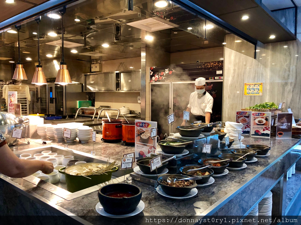 [宜蘭。美食]  礁溪長榮鳳凰酒店 - 桂冠自助餐廳｜一泊二