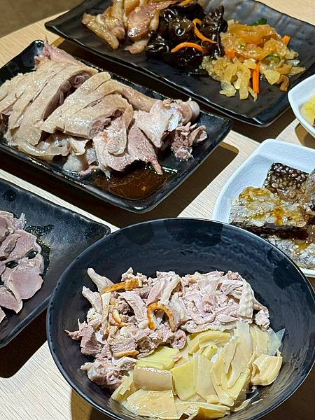 【台北 食記】內湖巷弄好滋味 十金鵝 傳統鵝肉 【台北 食記】內湖巷弄好滋味 十金鵝 傳統鵝肉