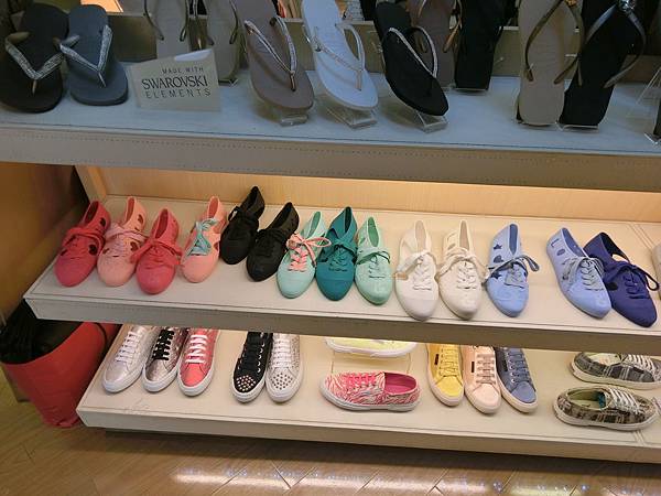 Keds tangs sales