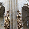 柱子雕像