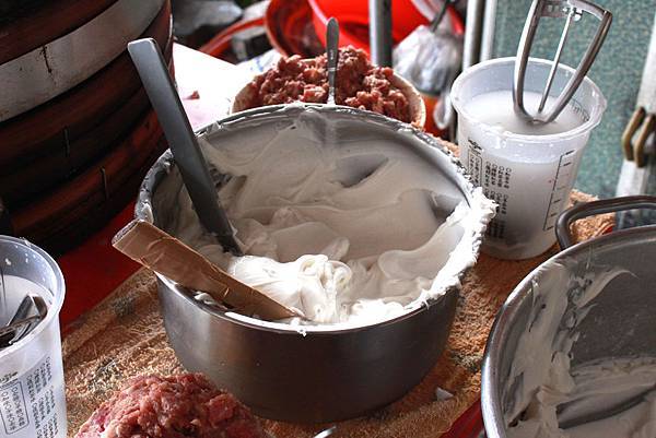 從小吃到大的赤山肉圓 挑食多 痞客邦 從小吃到大的赤山肉圓 挑食多 痞客邦