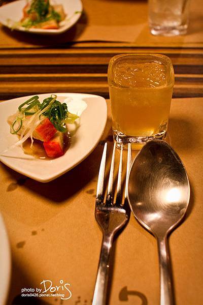 餐前冰梅醋及小菜