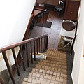 鹿早茶屋-3樓網2樓的樓梯