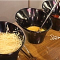 九龍茶餐廳-調味區2.jpg