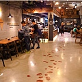 黑浮咖啡-店內08.jpg