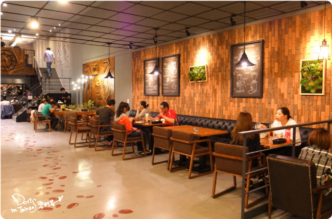 黑浮咖啡-店內11.jpg 黑浮咖啡-店內11.jpg