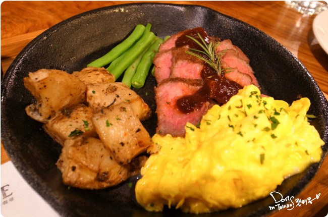 黑浮咖啡-餐點03-3.jpg 黑浮咖啡-餐點03-3.jpg