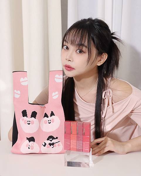 【美妝分享】Maybelline 媚比琳 #鎖吻棒 超持久水 【美妝分享】Maybelline 媚比琳 #鎖吻棒 超持久水