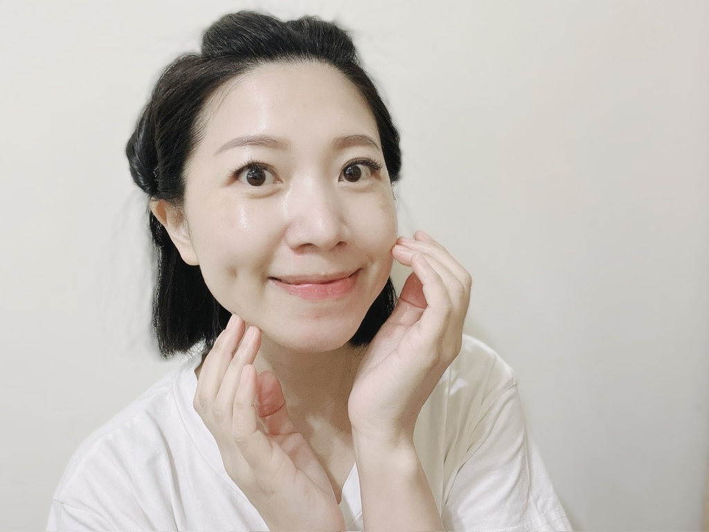 Zoursi佐思煥膚精華三件式套組~給肌膚有感保濕~透亮補水 試用